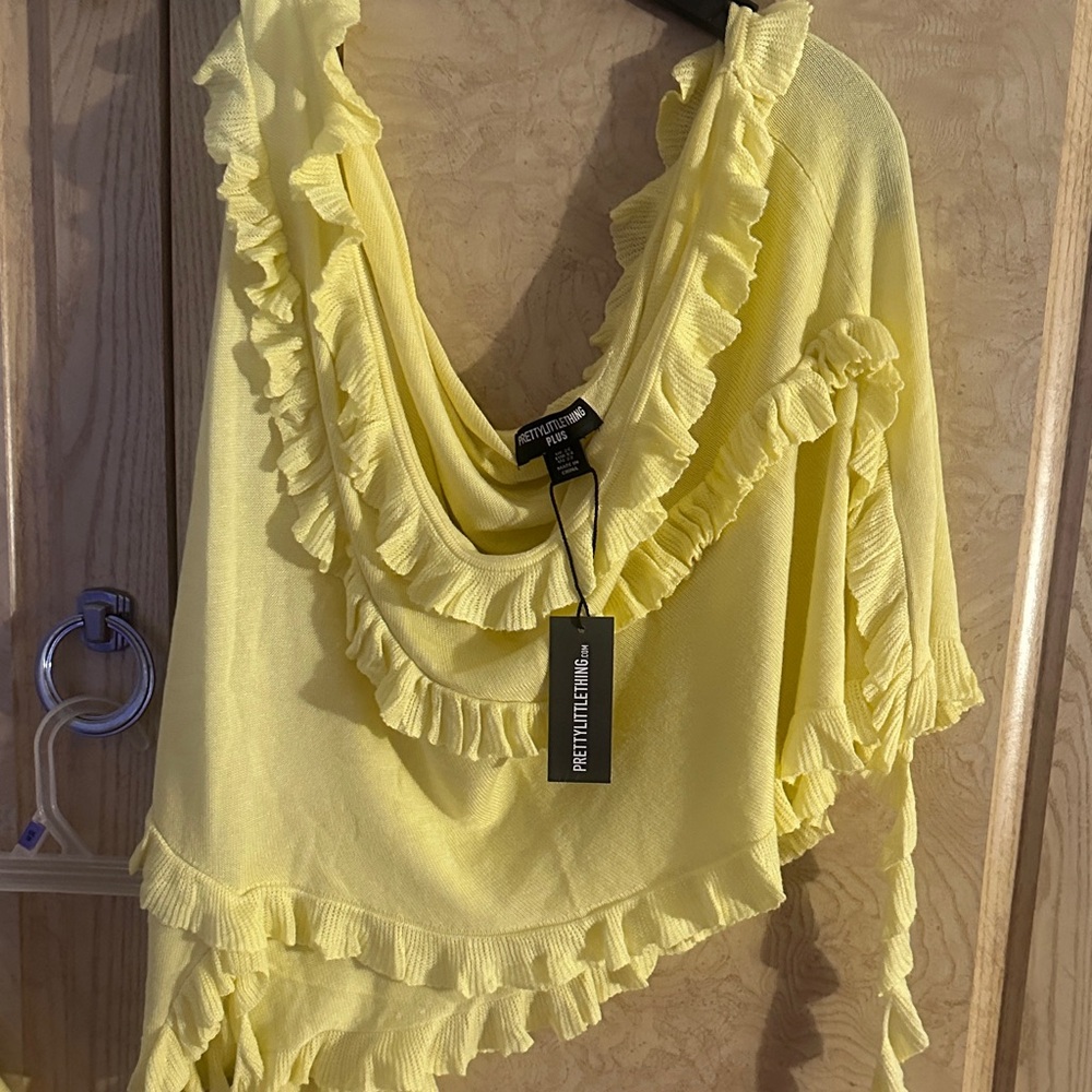 PrettyLittleThing Yellow One-Shoulder Ruffle Dress Set - Picture 5 of 6